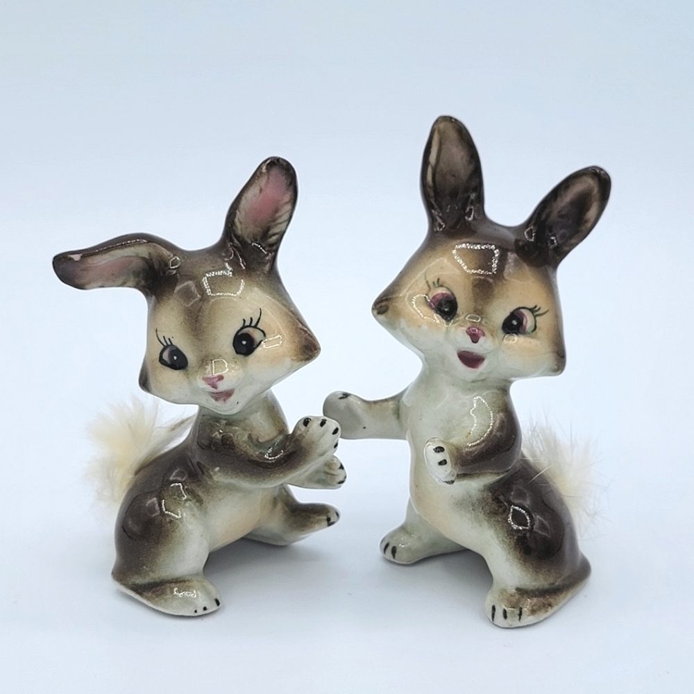Vintage Ceramic Bunny Salt & Pepper Shakers #3023